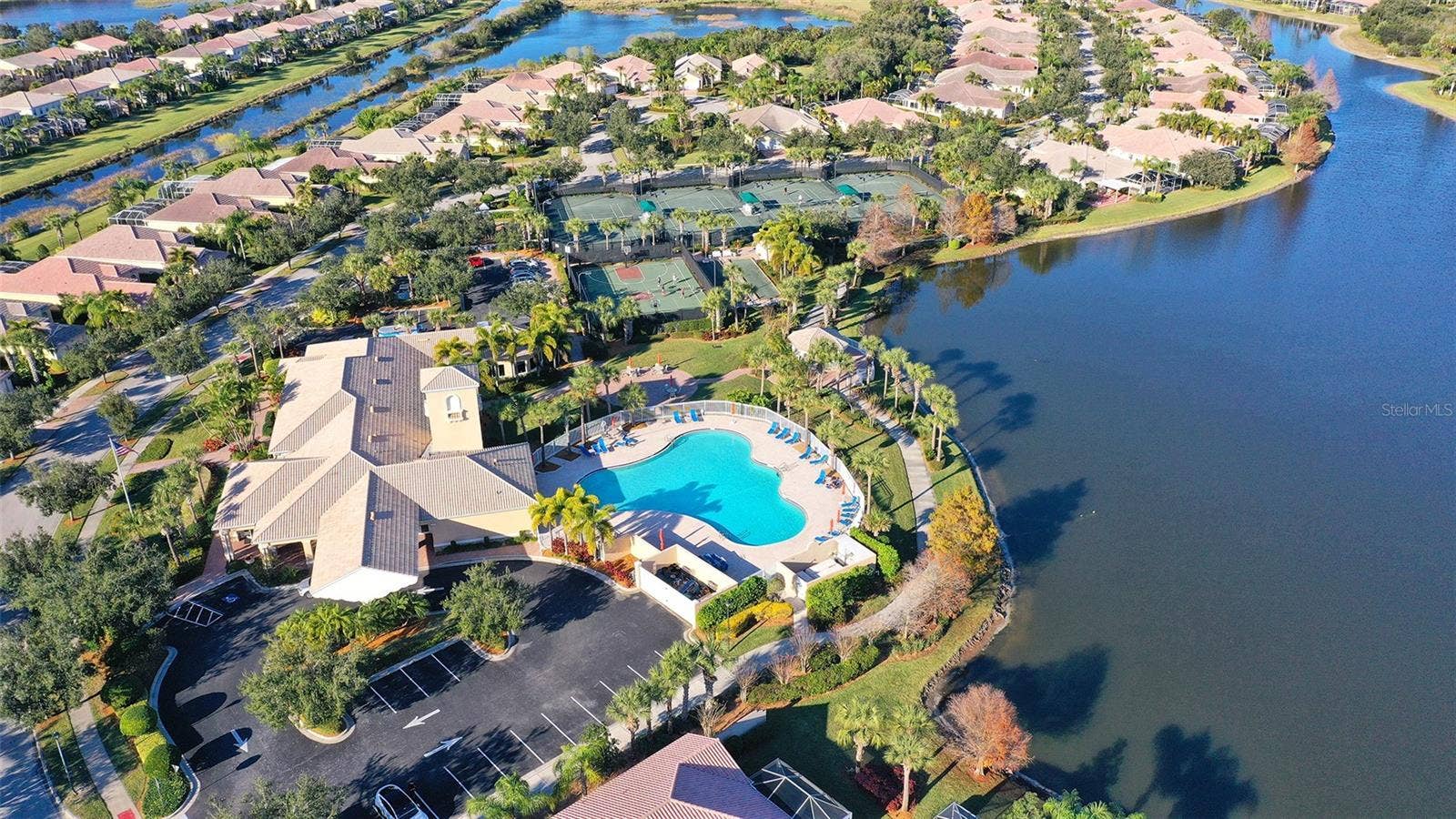 5924 MARIPOSA LANE, Sarasota, FL 34238 5924 MARIPOSA LANE, Sarasota, FL 34238