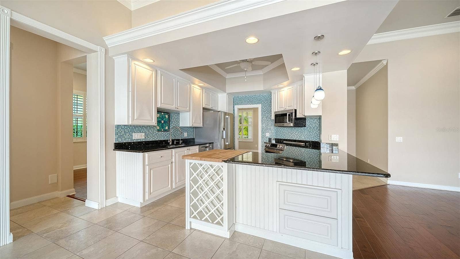 5924 MARIPOSA LANE, Sarasota, FL 34238 5924 MARIPOSA LANE, Sarasota, FL 34238