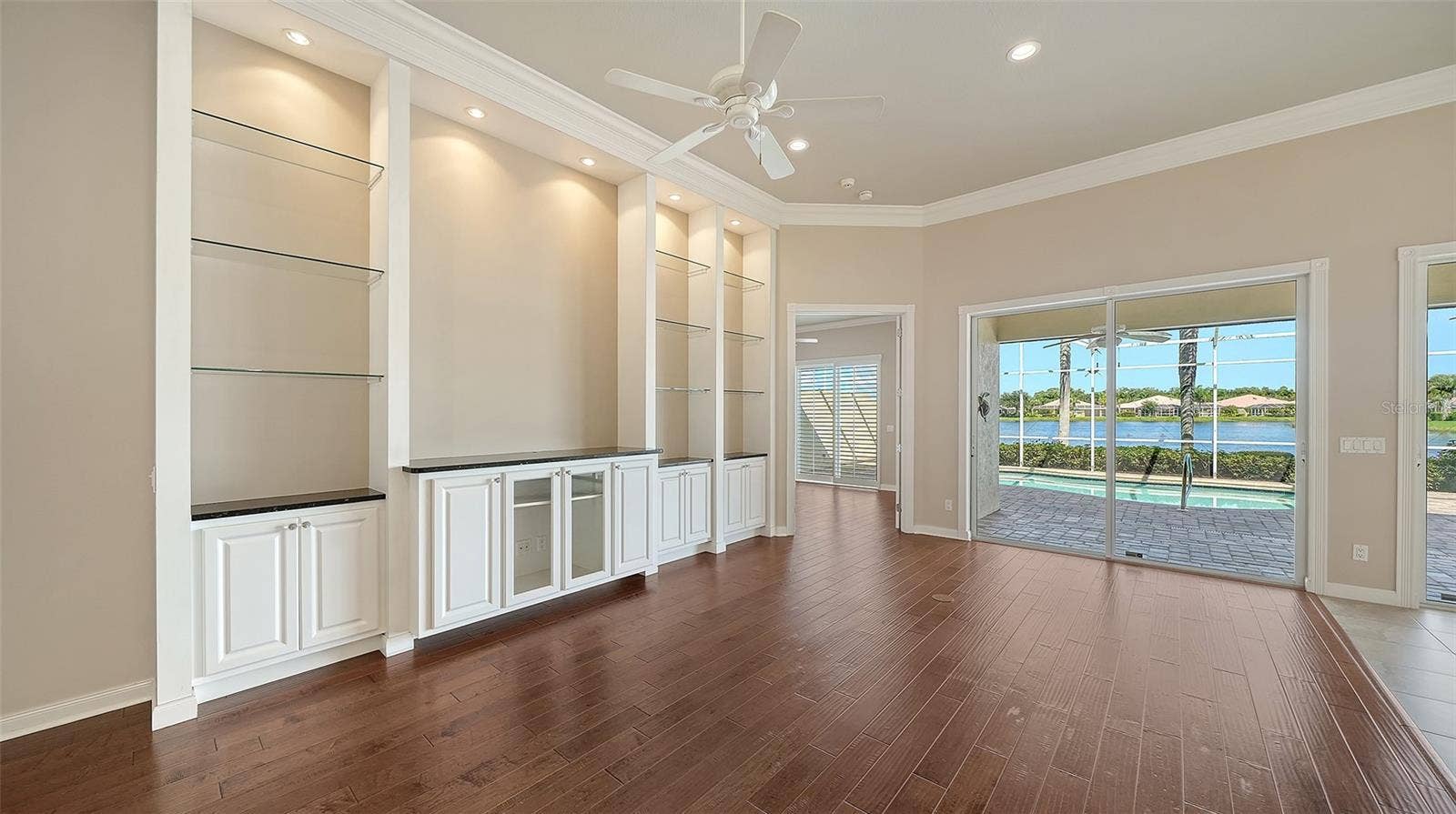 5924 MARIPOSA LANE, Sarasota, FL 34238 5924 MARIPOSA LANE, Sarasota, FL 34238