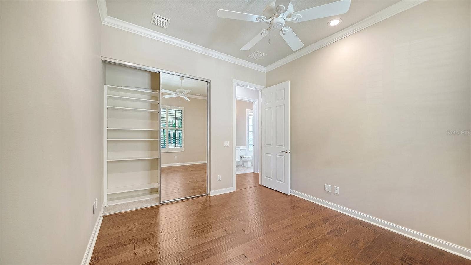 5924 MARIPOSA LANE, Sarasota, FL 34238 5924 MARIPOSA LANE, Sarasota, FL 34238