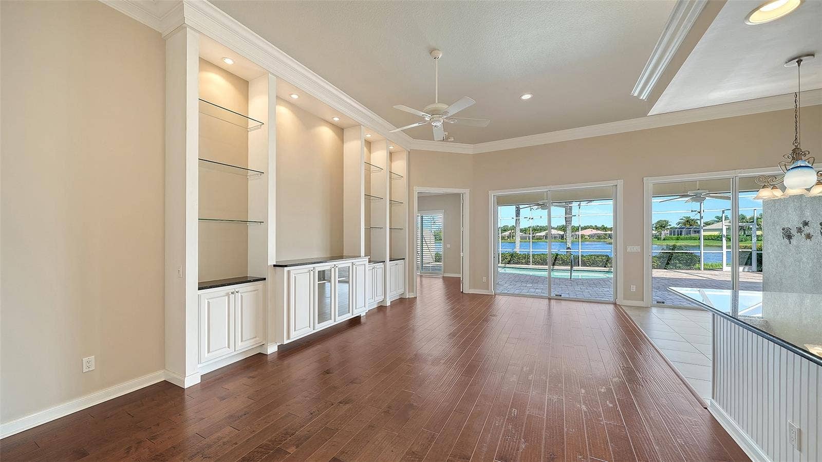 5924 MARIPOSA LANE, Sarasota, FL 34238 5924 MARIPOSA LANE, Sarasota, FL 34238