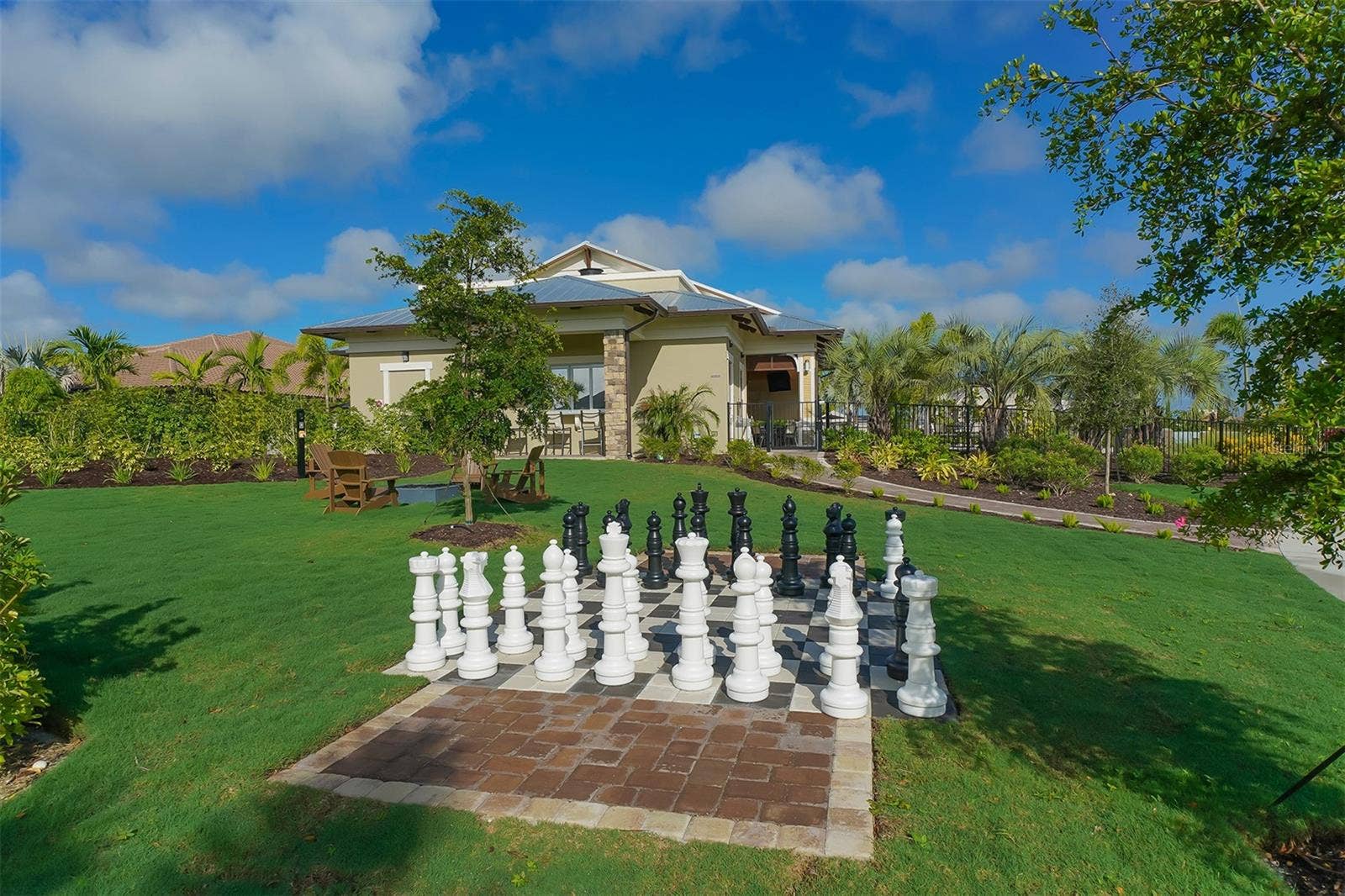 12028 LEGACY ESTATES BOULEVARD, Sarasota, FL 34238 Lawn Chess