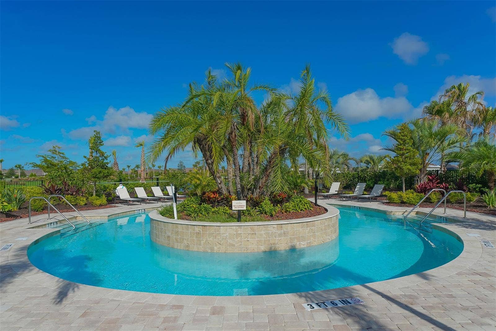 12028 LEGACY ESTATES BOULEVARD, Sarasota, FL 34238 Pool