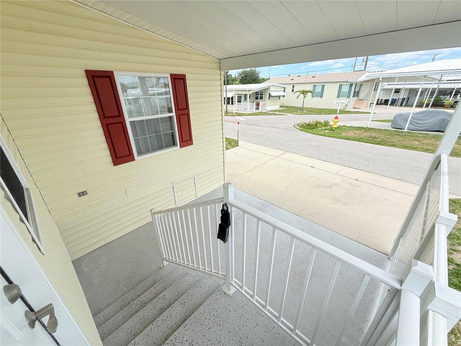 2050 CHAMPION STREET, Sarasota, FL 34231
