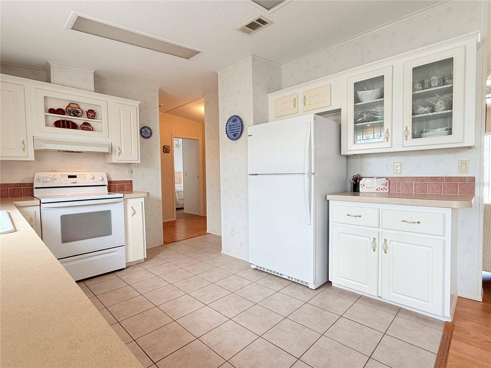 2050 CHAMPION STREET, Sarasota, FL 34231