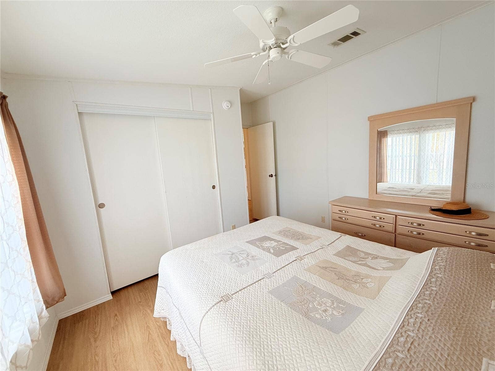 2050 CHAMPION STREET, Sarasota, FL 34231