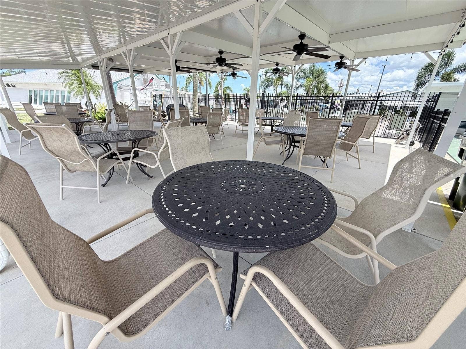 2050 CHAMPION STREET, Sarasota, FL 34231