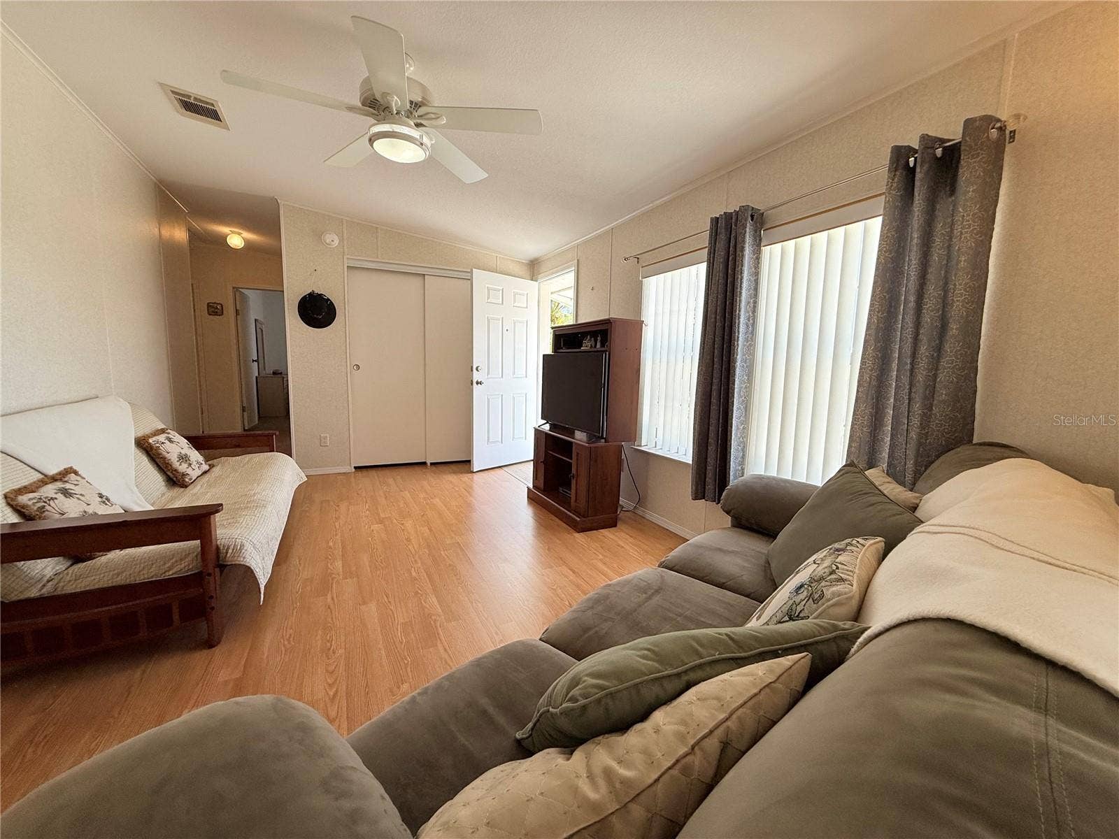 2050 CHAMPION STREET, Sarasota, FL 34231