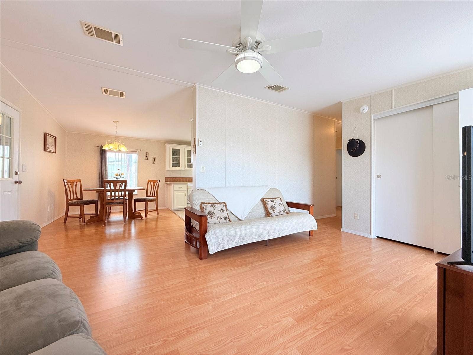 2050 CHAMPION STREET, Sarasota, FL 34231