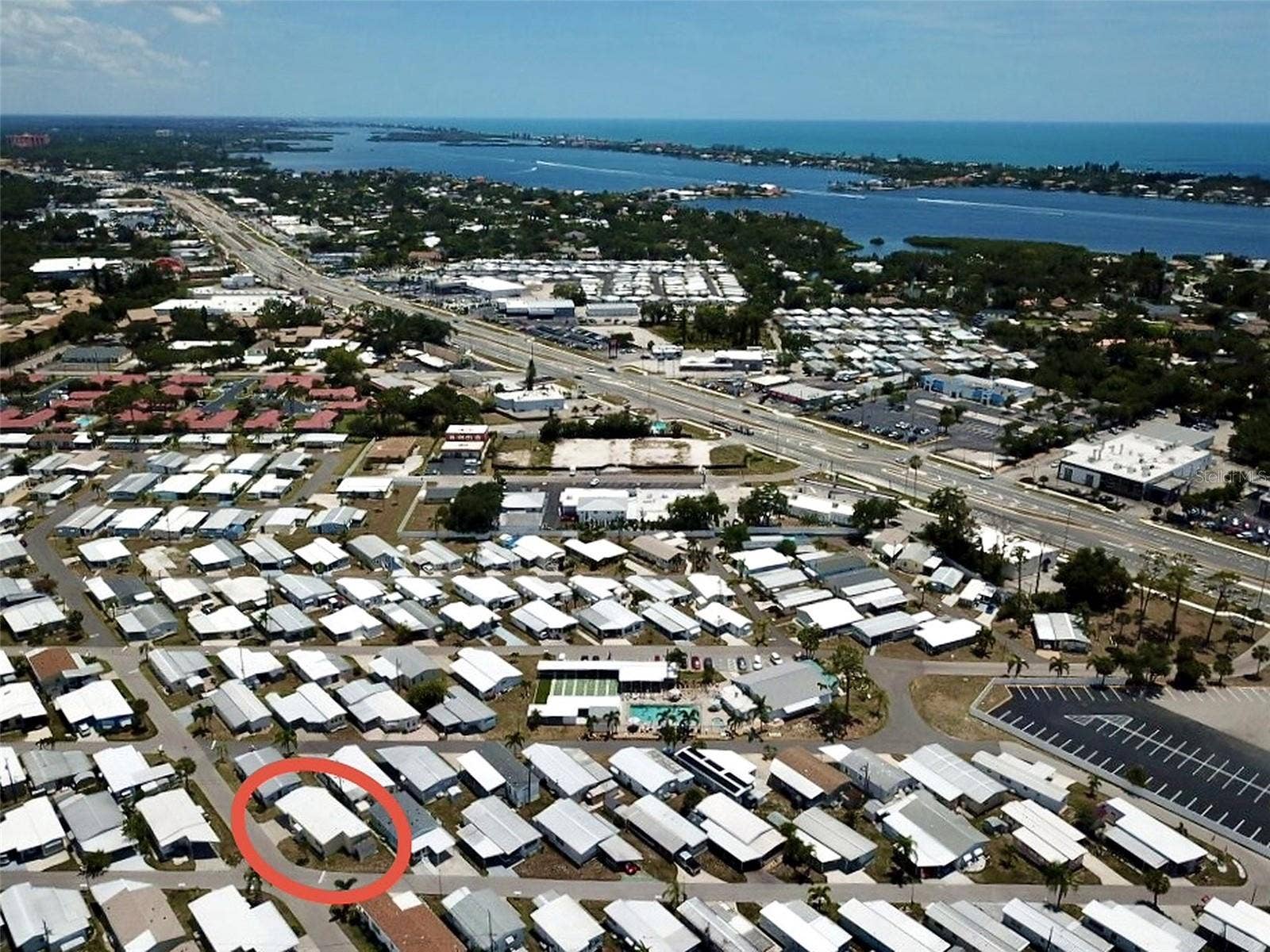 2050 CHAMPION STREET, Sarasota, FL 34231