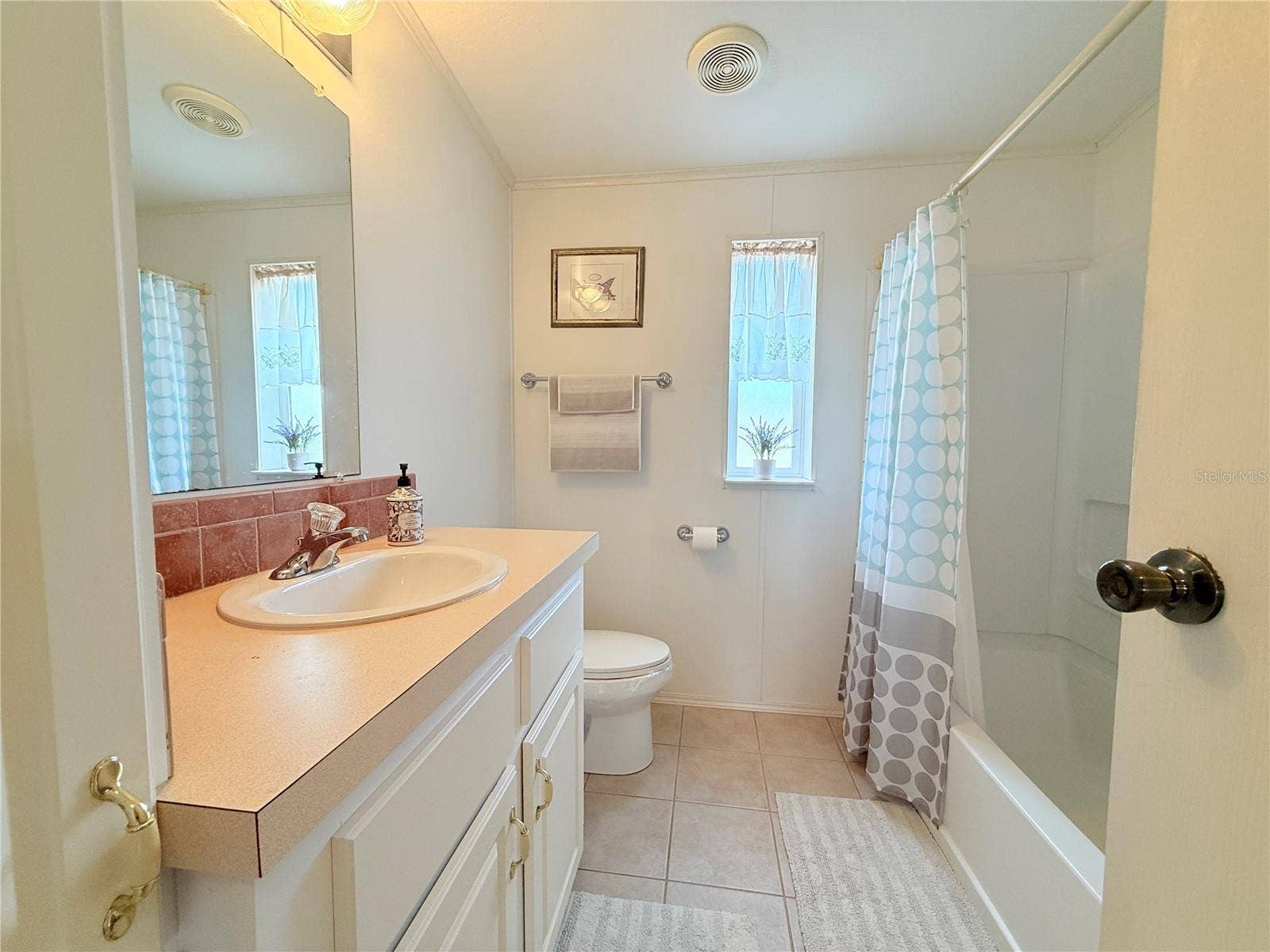 2050 CHAMPION STREET, Sarasota, FL 34231