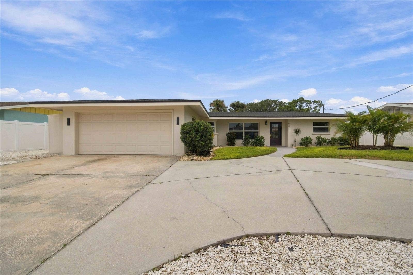 9911 ROYAL PALM DRIVE, Bradenton, FL 34210
