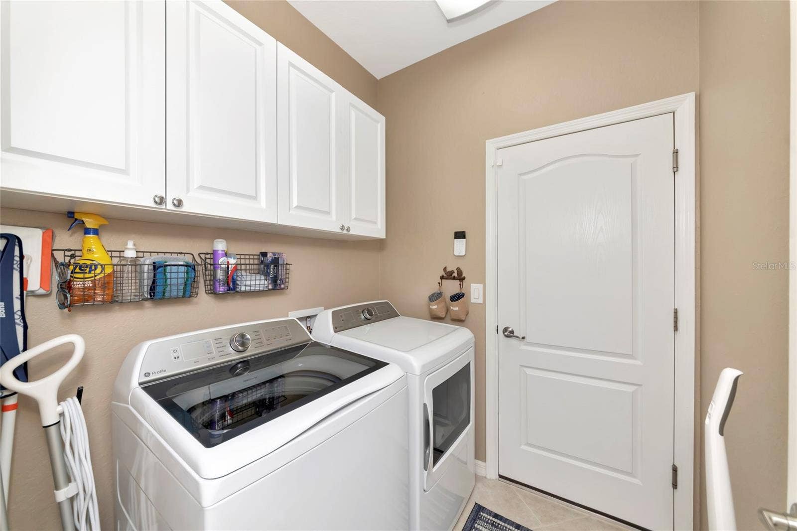 7027 QUIET CREEK DRIVE, Bradenton, FL 34212
