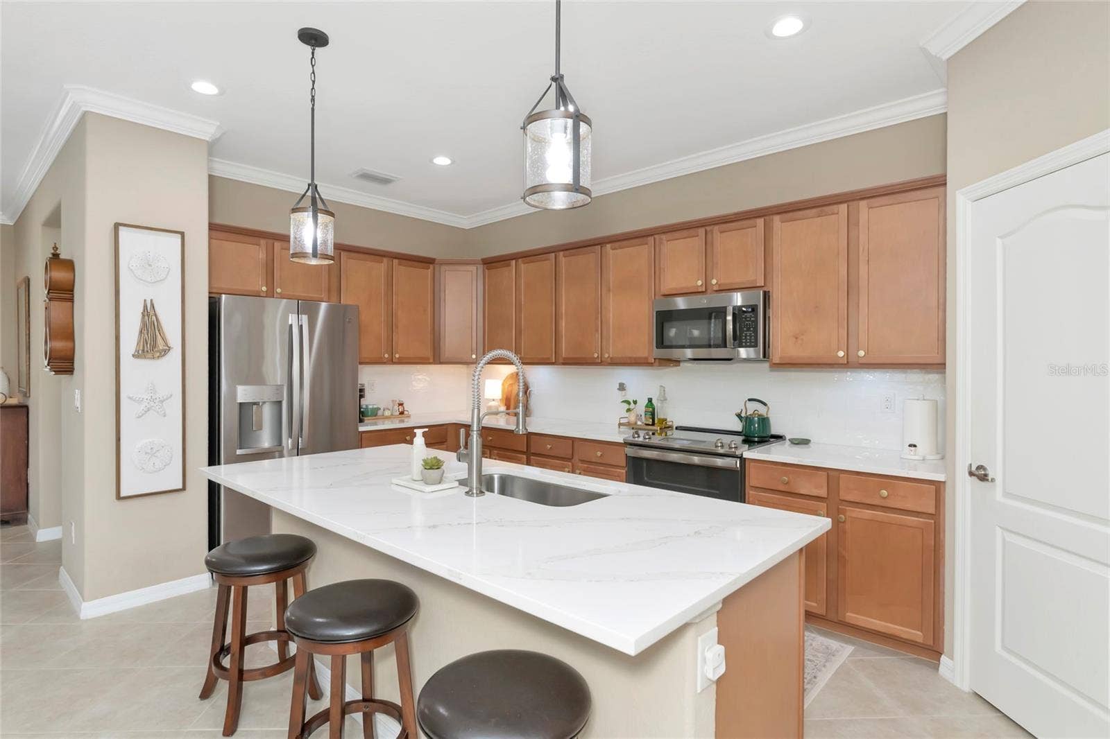 7027 QUIET CREEK DRIVE, Bradenton, FL 34212