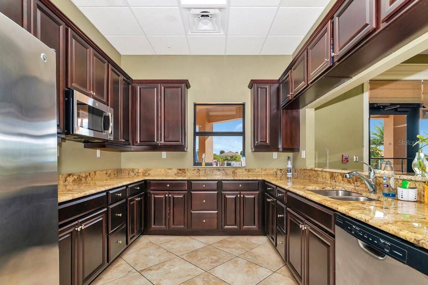 7027 QUIET CREEK DRIVE, Bradenton, FL 34212