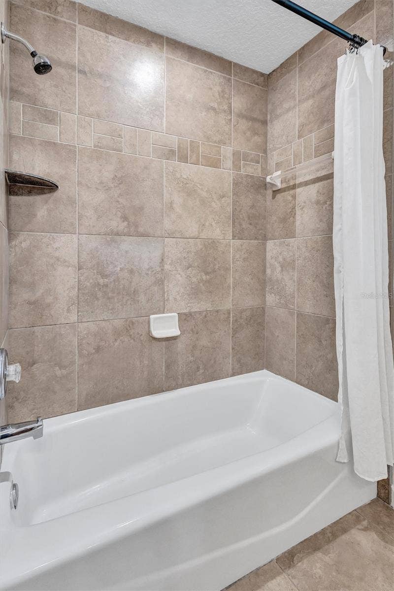 2210 141ST STREET E, Bradenton, FL 34212 2210 141ST STREET E, Bradenton, FL 34212