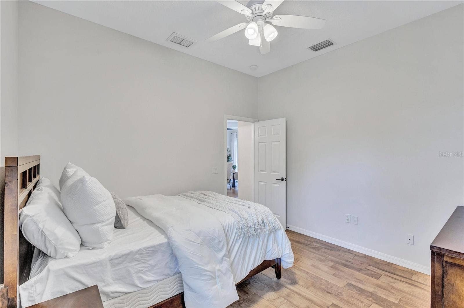 2210 141ST STREET E, Bradenton, FL 34212 2210 141ST STREET E, Bradenton, FL 34212