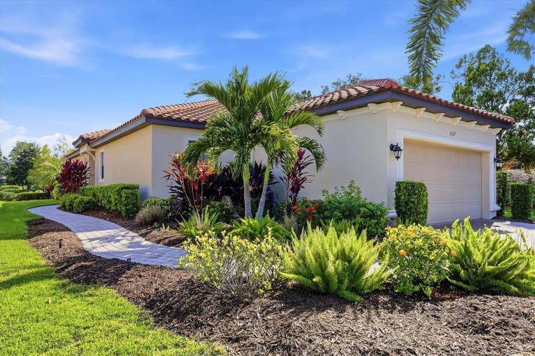 Featured Property image for 5367 Vaccaro Court