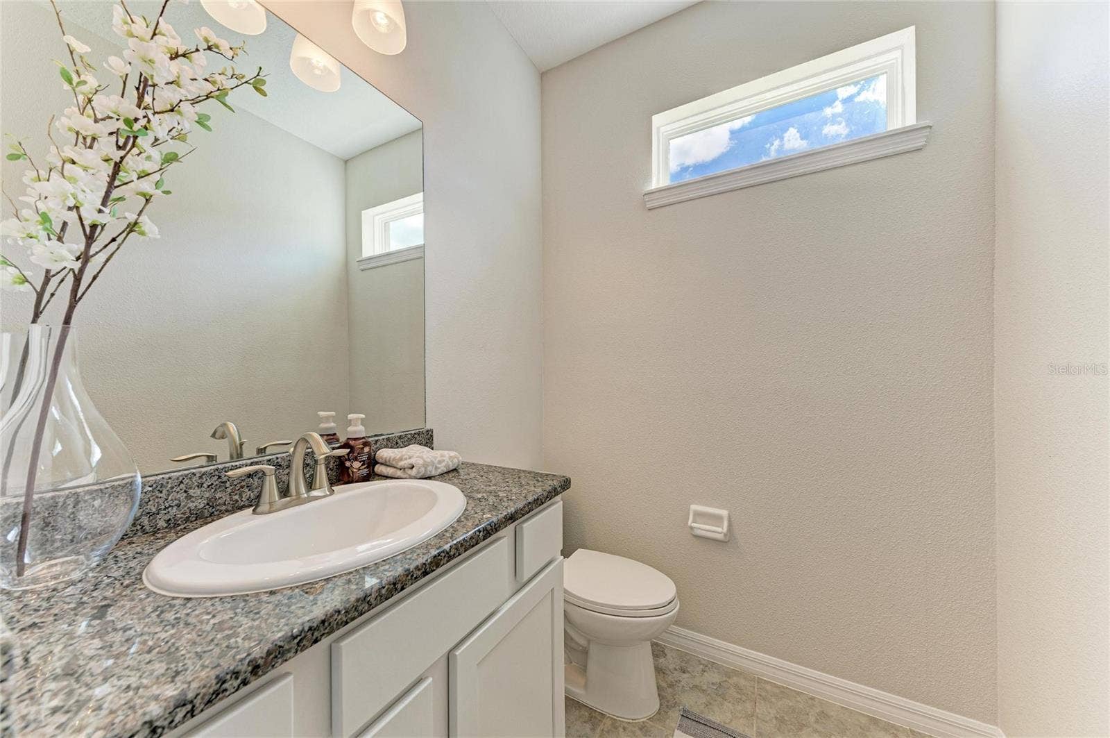 119 BRILLIANT BLOOM COURT, Bradenton, FL 34212 119 BRILLIANT BLOOM COURT, Bradenton, FL 34212