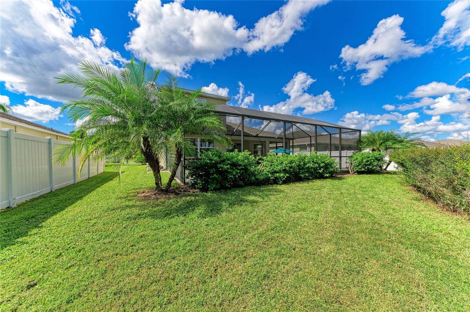 119 BRILLIANT BLOOM COURT, Bradenton, FL 34212 119 BRILLIANT BLOOM COURT, Bradenton, FL 34212