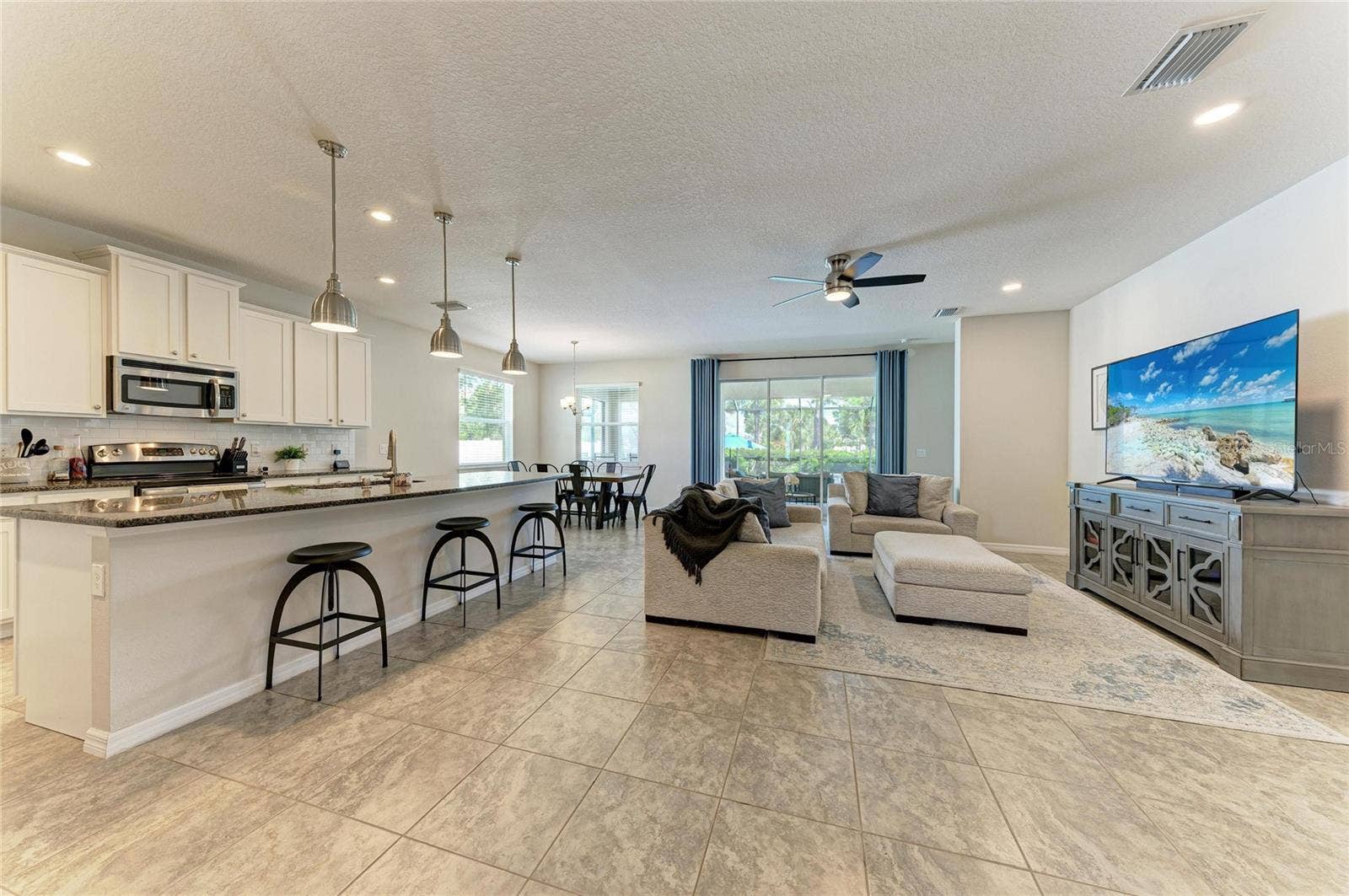 119 BRILLIANT BLOOM COURT, Bradenton, FL 34212 119 BRILLIANT BLOOM COURT, Bradenton, FL 34212