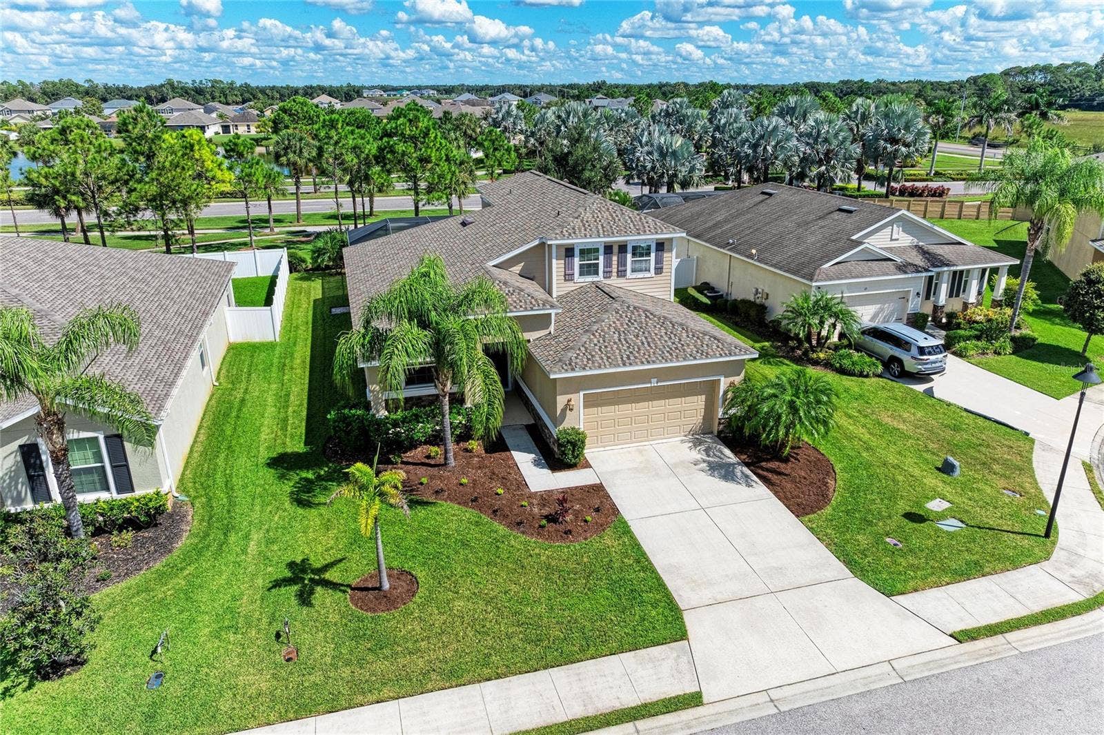119 BRILLIANT BLOOM COURT, Bradenton, FL 34212 119 BRILLIANT BLOOM COURT, Bradenton, FL 34212