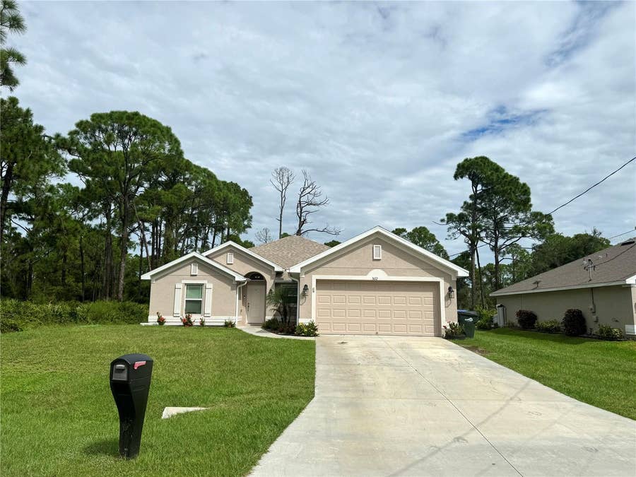 Property photo for 5672 KUMQUAT AVENUE, North Port, FL