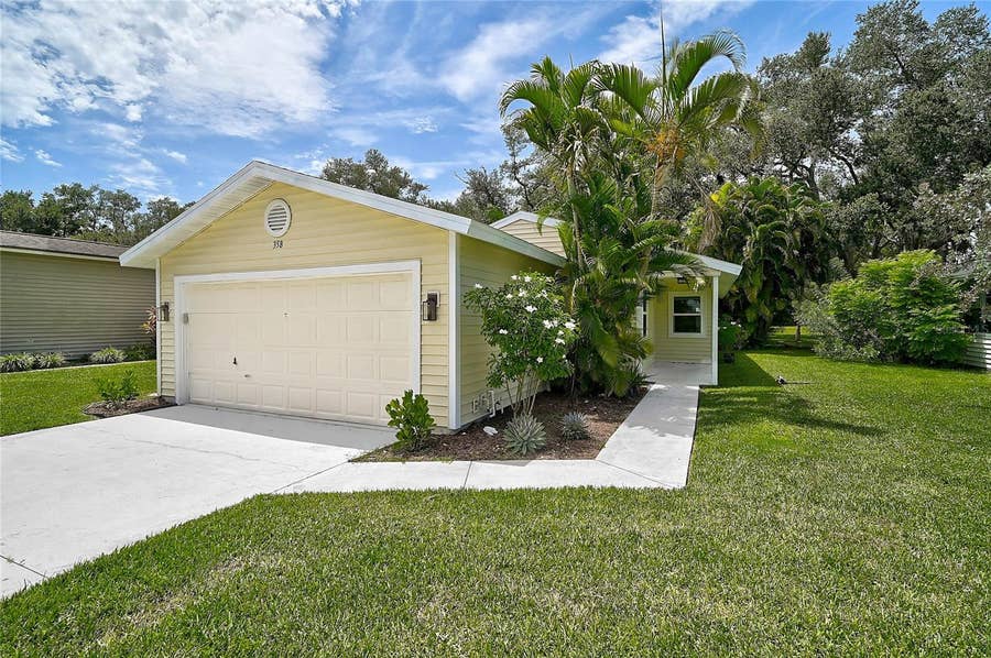 Property photo for 358 BEARDED OAKS CIRCLE, Sarasota, FL