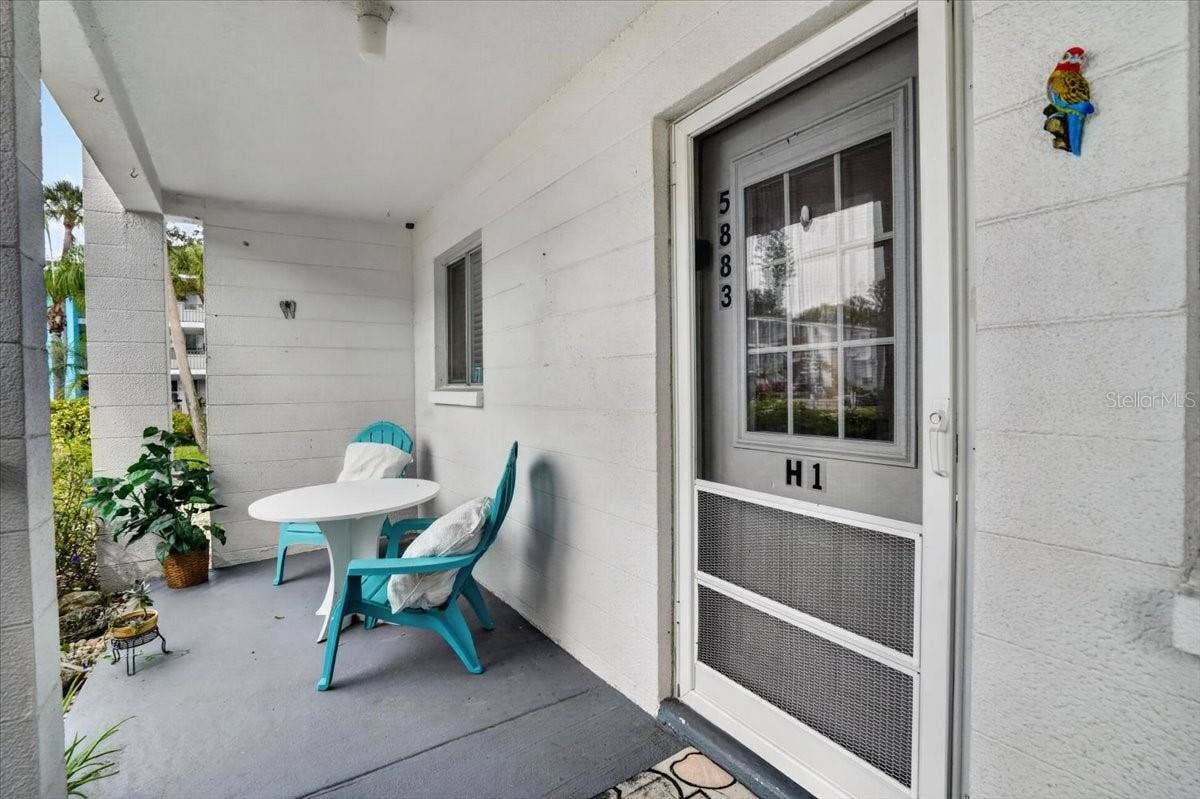 5883 GARDEN LANE, #H1, Bradenton, FL 34207