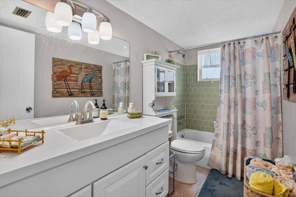 5883 GARDEN LANE, #H1, Bradenton, FL 34207