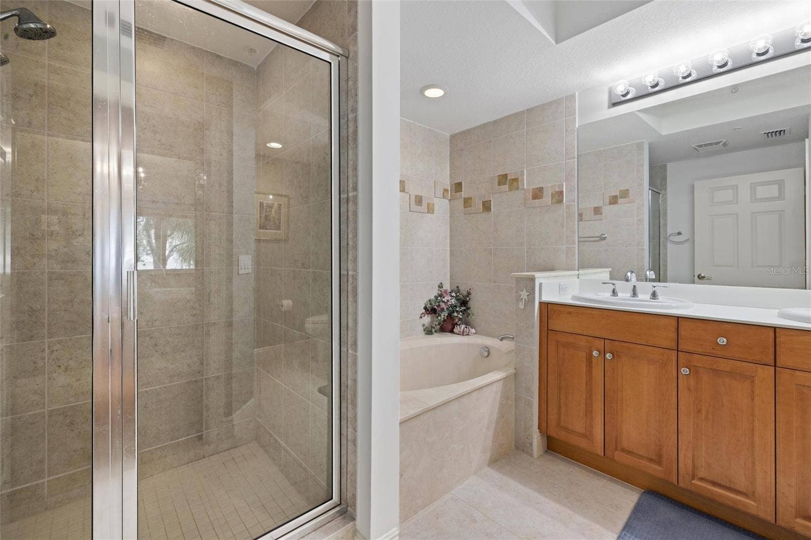 800 N TAMIAMI TRAIL, #103, Sarasota, FL 34236