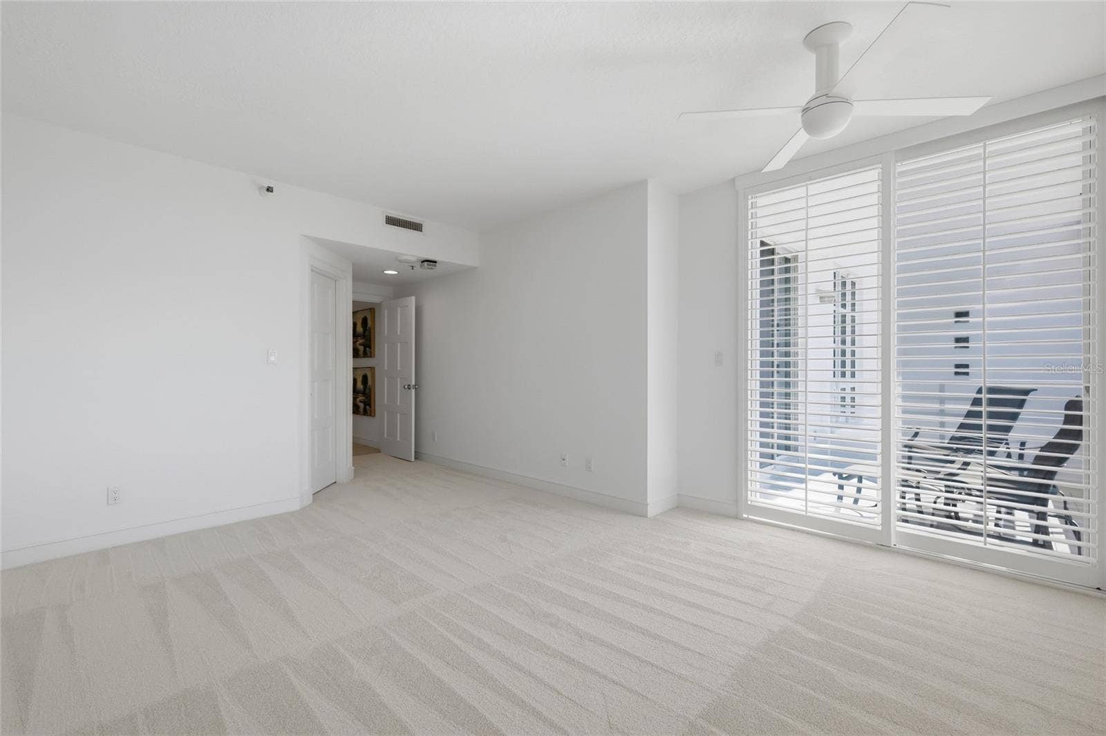 2550 HARBOURSIDE DRIVE, #333, Longboat Key, FL 34228 2550 HARBOURSIDE DRIVE, #333, Longboat Key, FL 34228