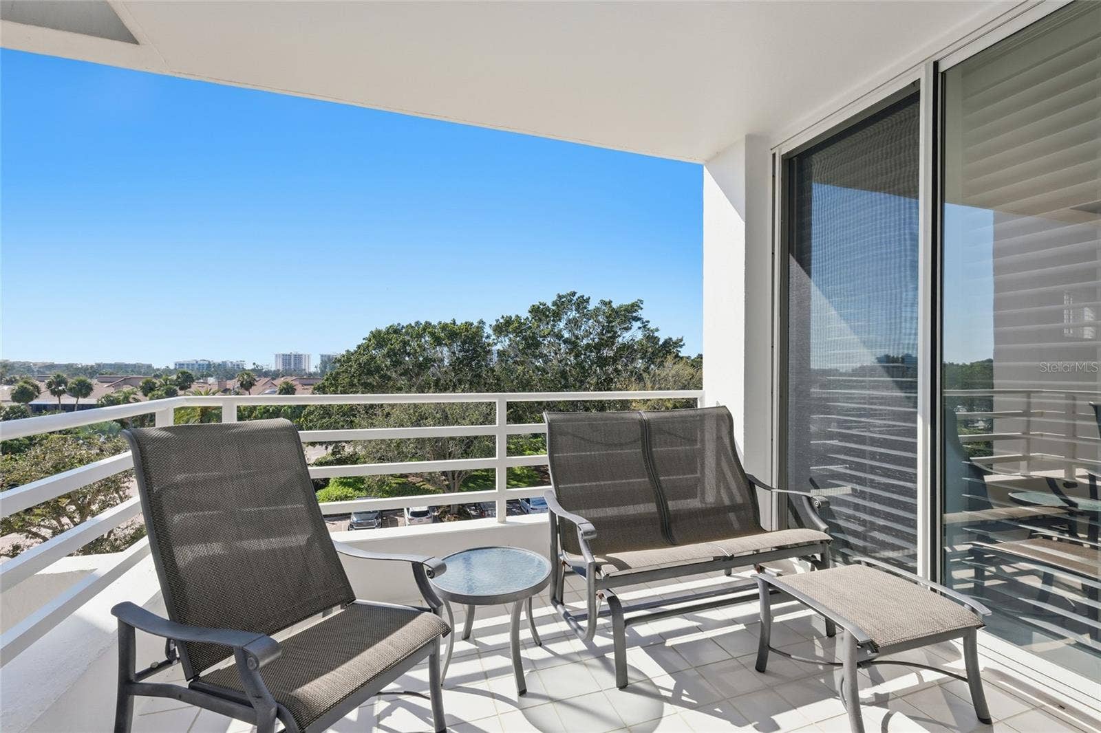 2550 HARBOURSIDE DRIVE, #333, Longboat Key, FL 34228 2550 HARBOURSIDE DRIVE, #333, Longboat Key, FL 34228