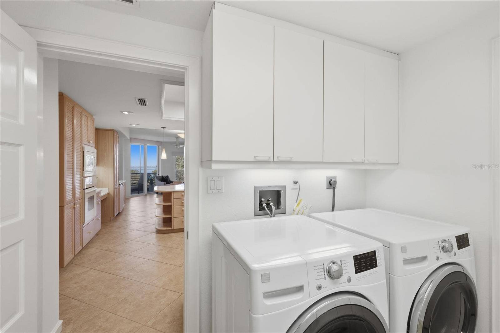 2550 HARBOURSIDE DRIVE, #333, Longboat Key, FL 34228 2550 HARBOURSIDE DRIVE, #333, Longboat Key, FL 34228