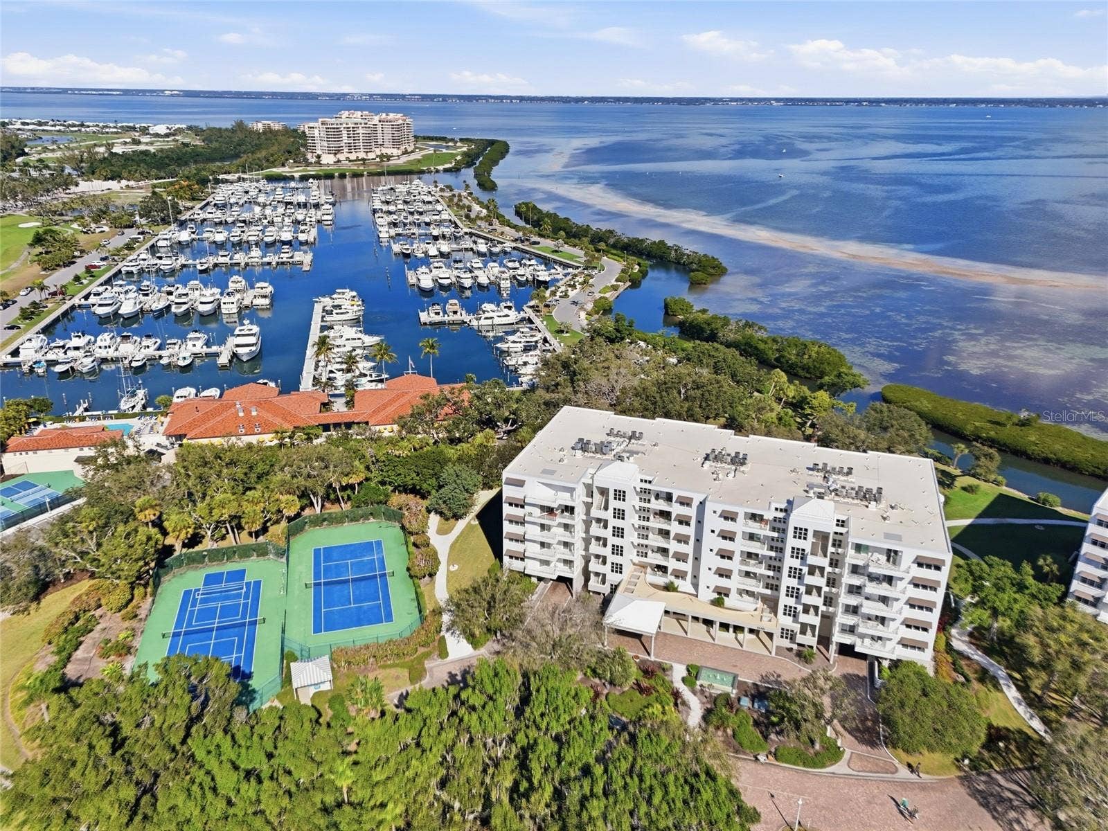 2550 HARBOURSIDE DRIVE, #333, Longboat Key, FL 34228 2550 HARBOURSIDE DRIVE, #333, Longboat Key, FL 34228