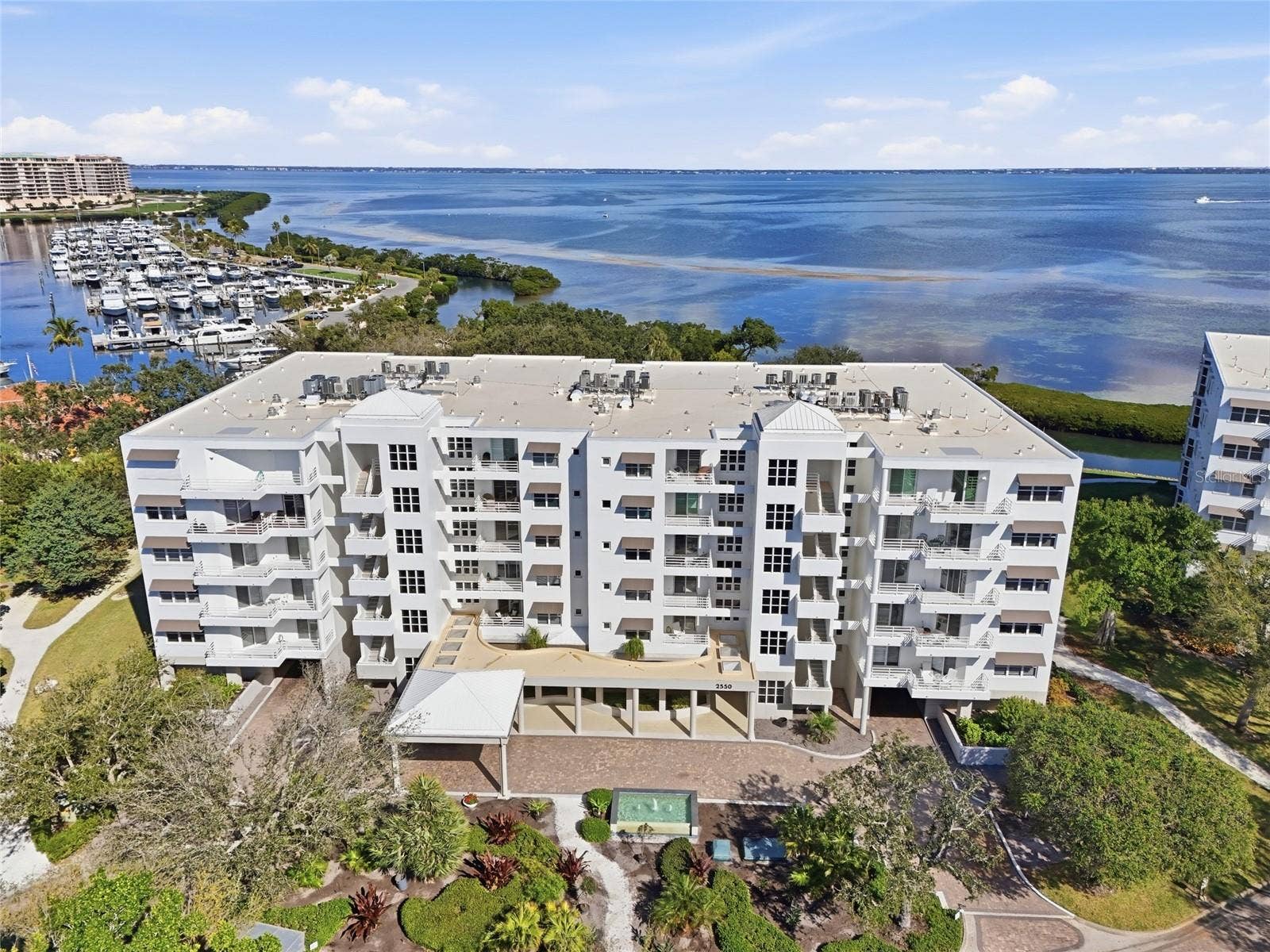 2550 HARBOURSIDE DRIVE, #333, Longboat Key, FL 34228 2550 HARBOURSIDE DRIVE, #333, Longboat Key, FL 34228