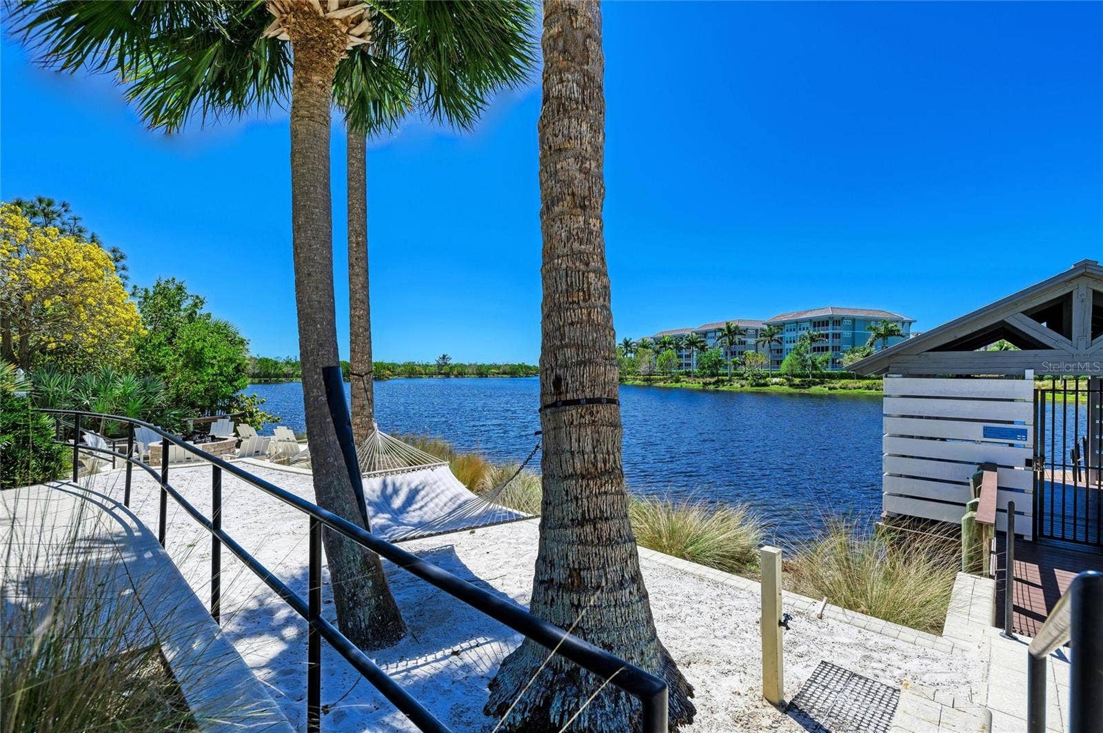 280 SAINT LUCIA DRIVE, #202, Bradenton, FL 34209 280 SAINT LUCIA DRIVE, #202, Bradenton, FL 34209