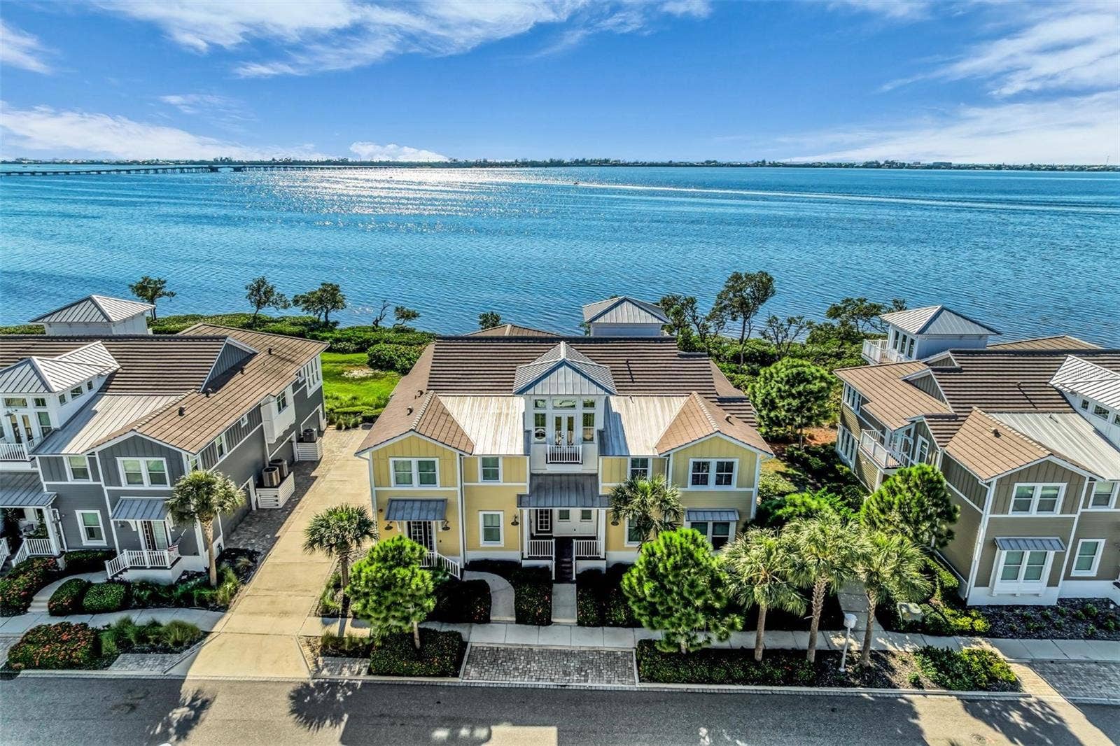 280 SAINT LUCIA DRIVE, #202, Bradenton, FL 34209 280 SAINT LUCIA DRIVE, #202, Bradenton, FL 34209
