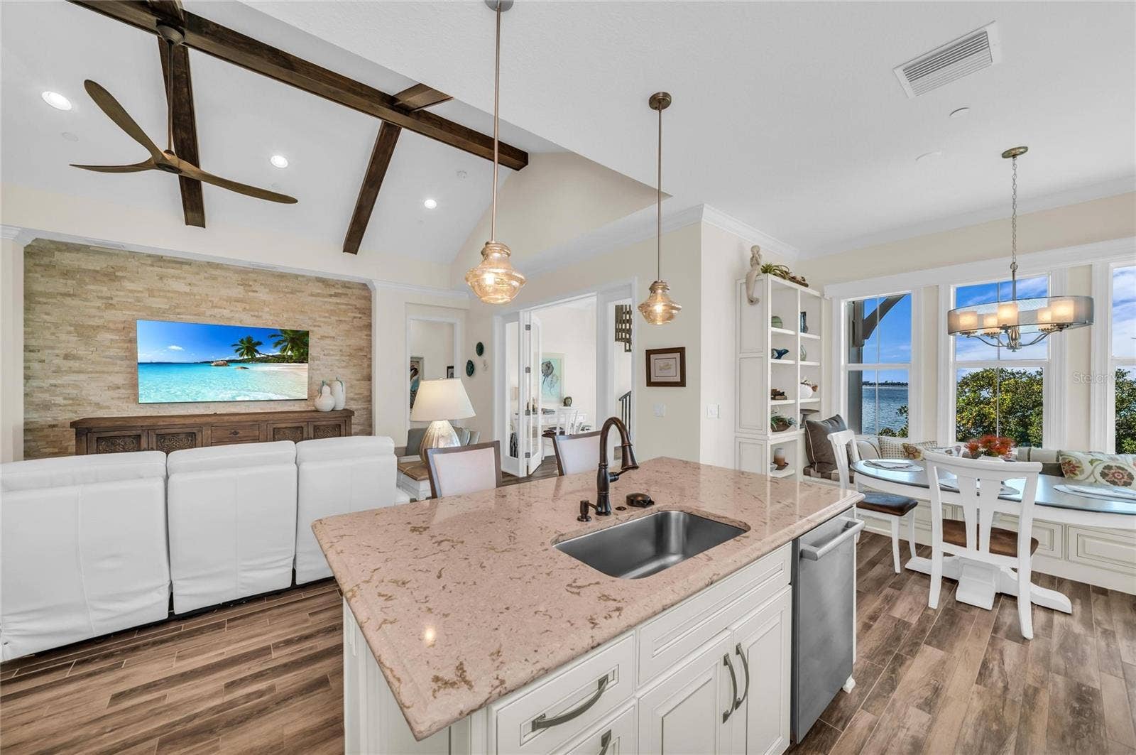 280 SAINT LUCIA DRIVE, #202, Bradenton, FL 34209 280 SAINT LUCIA DRIVE, #202, Bradenton, FL 34209