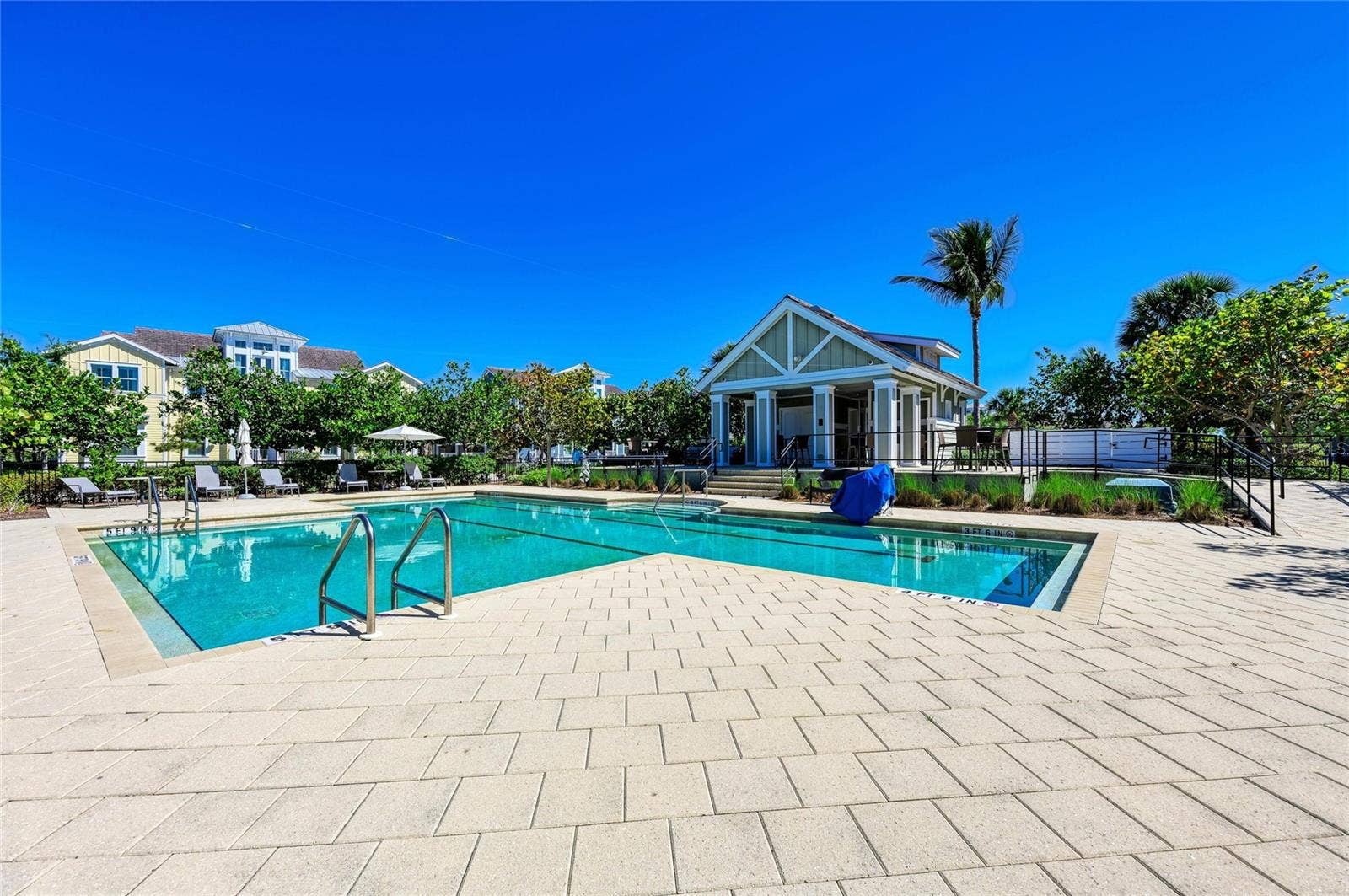 280 SAINT LUCIA DRIVE, #202, Bradenton, FL 34209 280 SAINT LUCIA DRIVE, #202, Bradenton, FL 34209