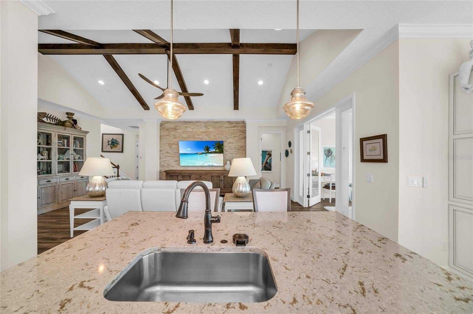 280 SAINT LUCIA DRIVE, #202, Bradenton, FL 34209 280 SAINT LUCIA DRIVE, #202, Bradenton, FL 34209