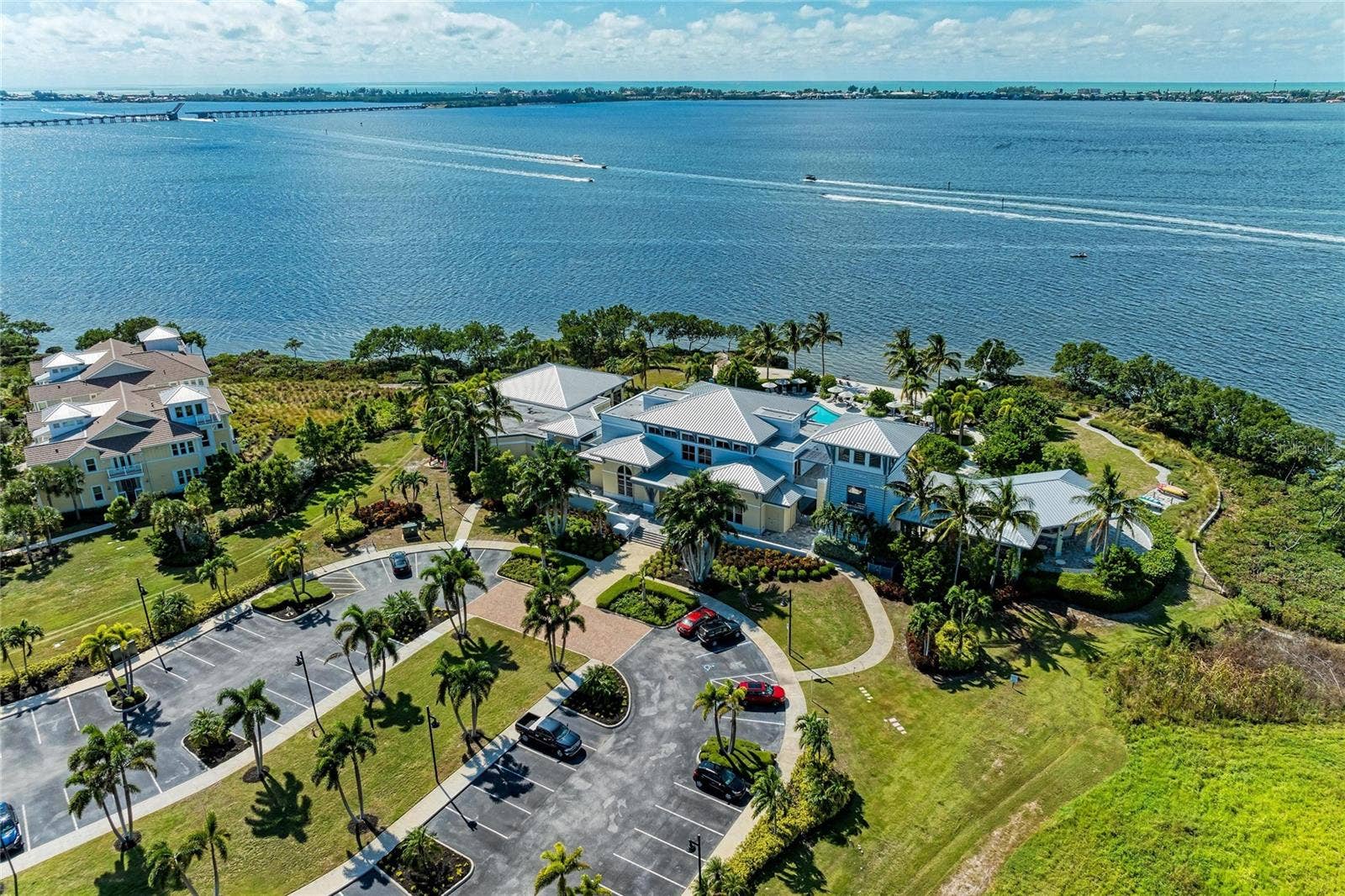 280 SAINT LUCIA DRIVE, #202, Bradenton, FL 34209 280 SAINT LUCIA DRIVE, #202, Bradenton, FL 34209
