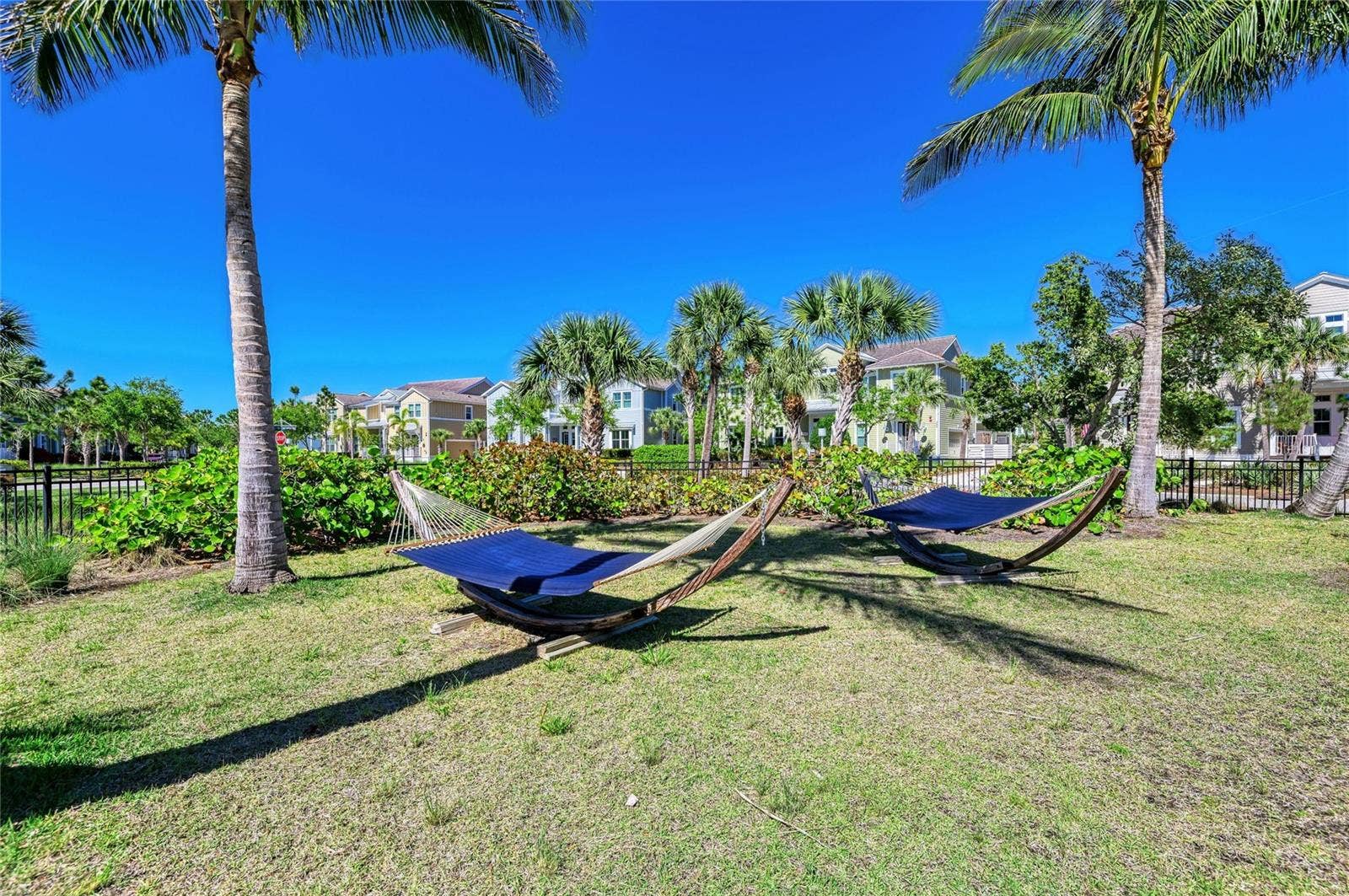 280 SAINT LUCIA DRIVE, #202, Bradenton, FL 34209 280 SAINT LUCIA DRIVE, #202, Bradenton, FL 34209