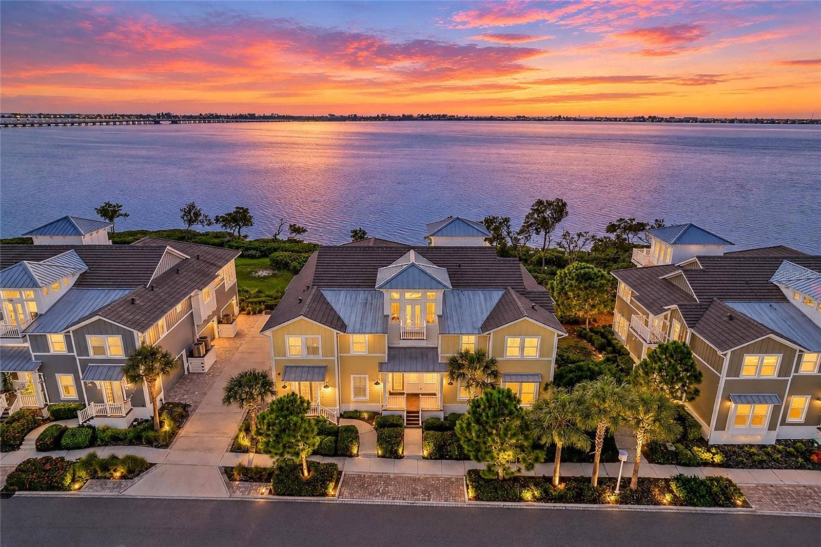 280 SAINT LUCIA DRIVE, #202, Bradenton, FL 34209 280 SAINT LUCIA DRIVE, #202, Bradenton, FL 34209