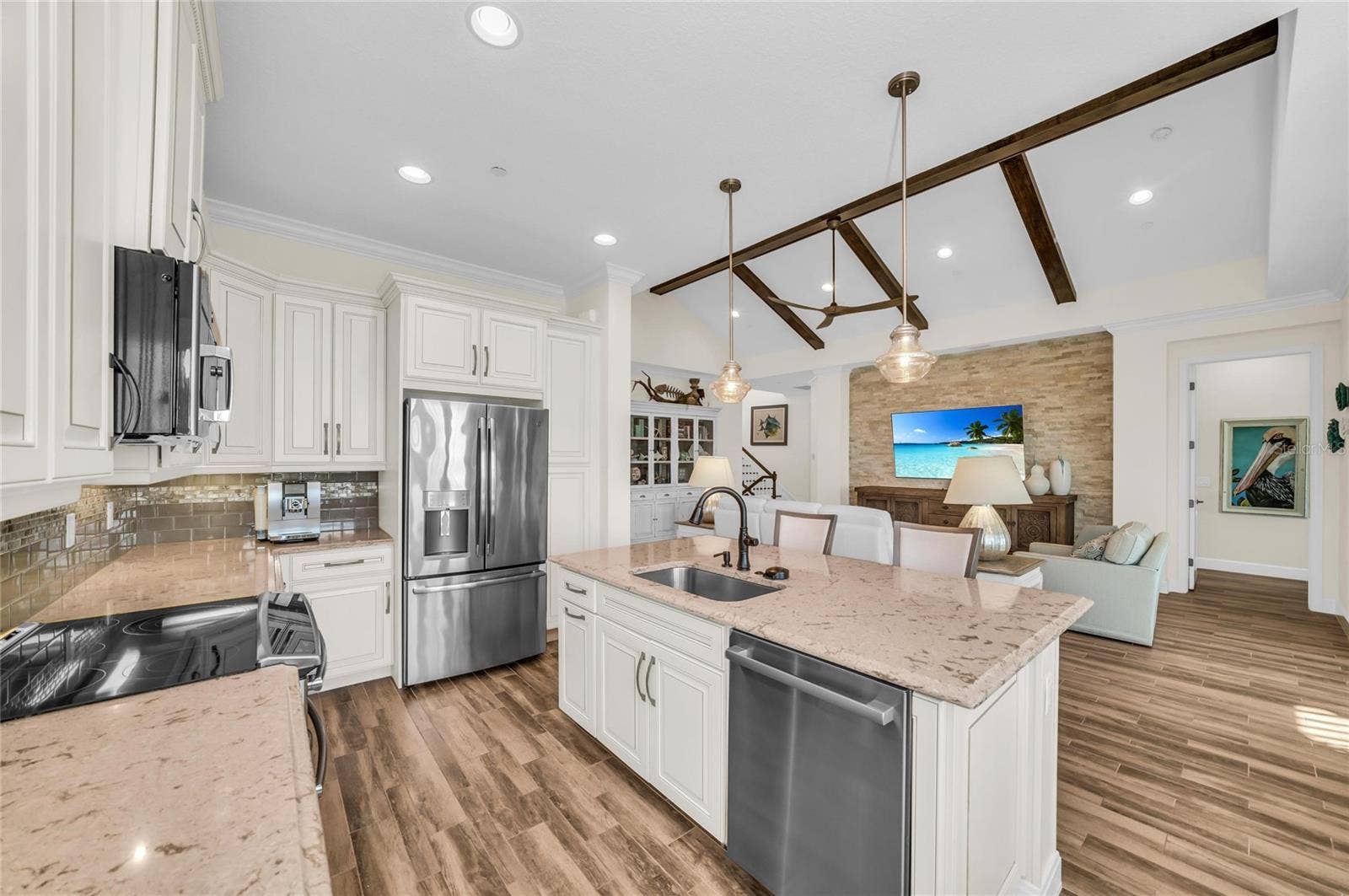 280 SAINT LUCIA DRIVE, #202, Bradenton, FL 34209 280 SAINT LUCIA DRIVE, #202, Bradenton, FL 34209