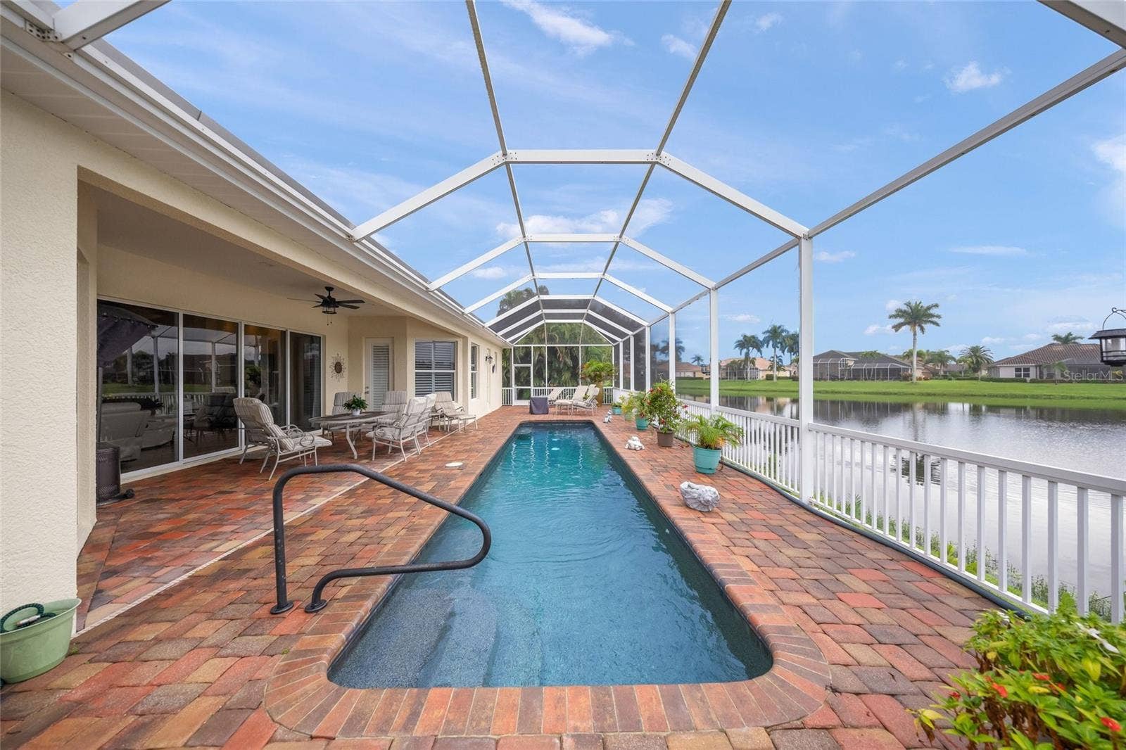 2889 GRAZELAND DRIVE, Sarasota, FL 34240 2889 GRAZELAND DRIVE, Sarasota, FL 34240