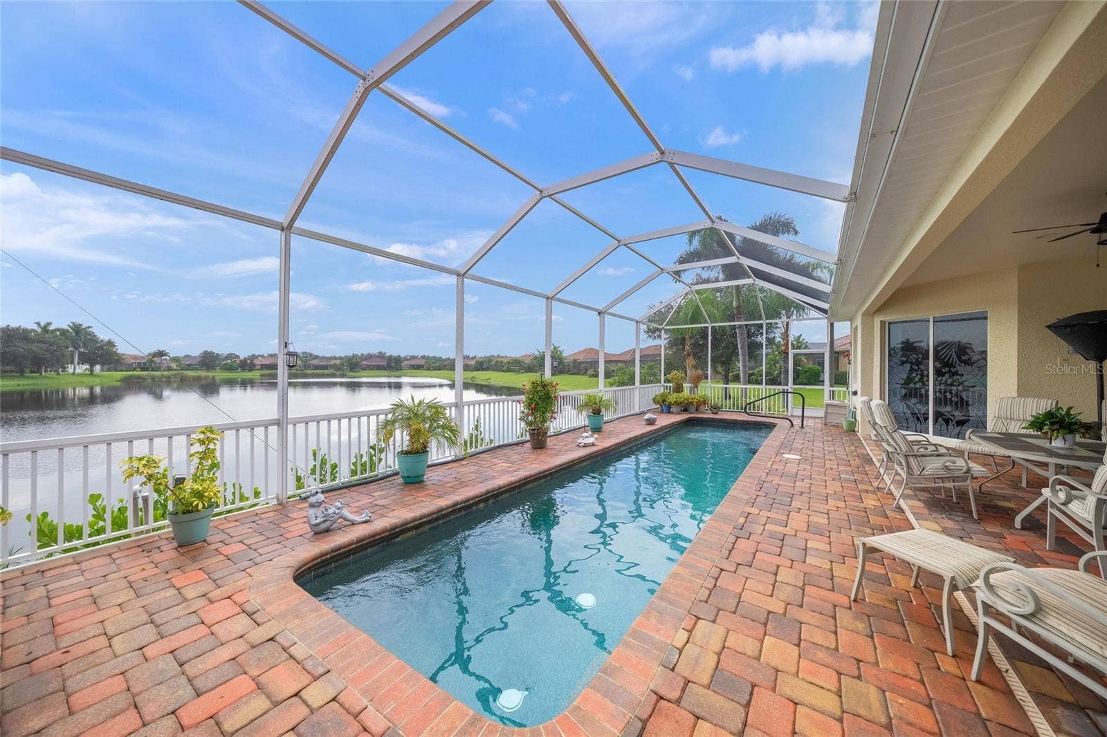 2889 GRAZELAND DRIVE, Sarasota, FL 34240 2889 GRAZELAND DRIVE, Sarasota, FL 34240