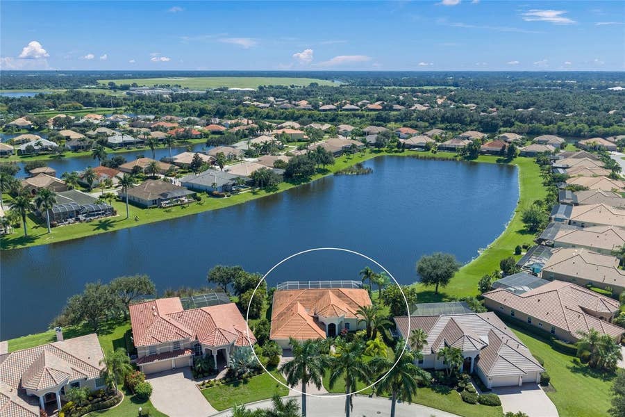 Property photo for 2889 GRAZELAND DRIVE, Sarasota, FL