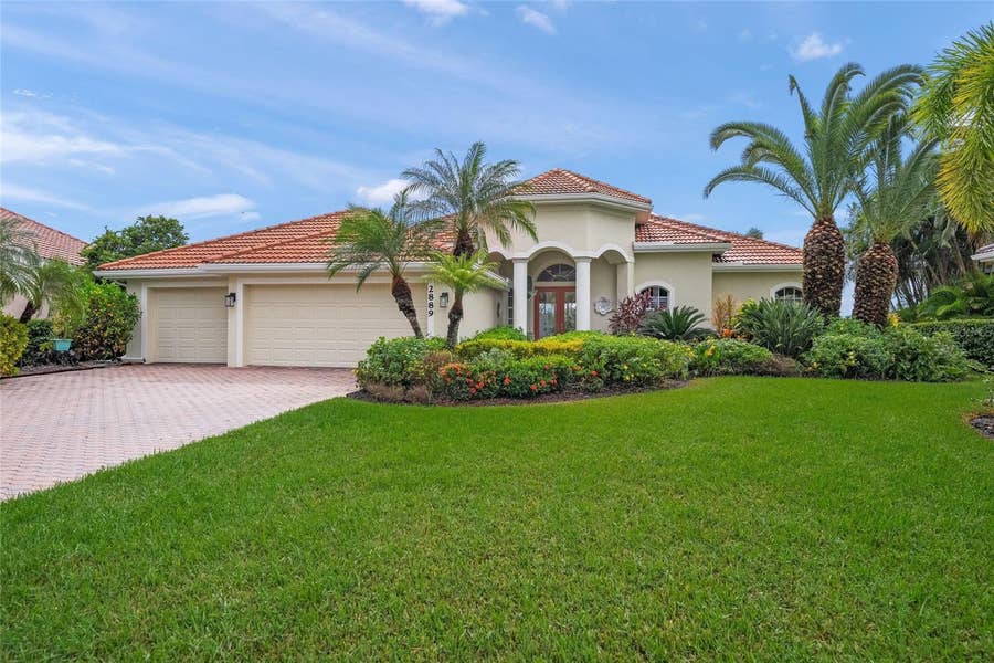 Property photo for 2889 GRAZELAND DRIVE, Sarasota, FL