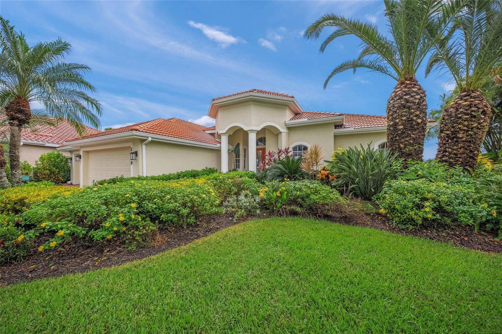 2889 GRAZELAND DRIVE, Sarasota, FL 34240 2889 GRAZELAND DRIVE, Sarasota, FL 34240